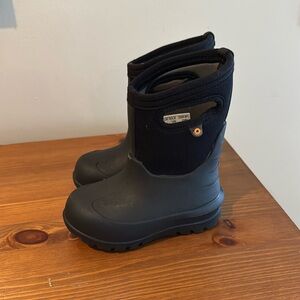 Bogs Neo Classic Baby Toddler size 7